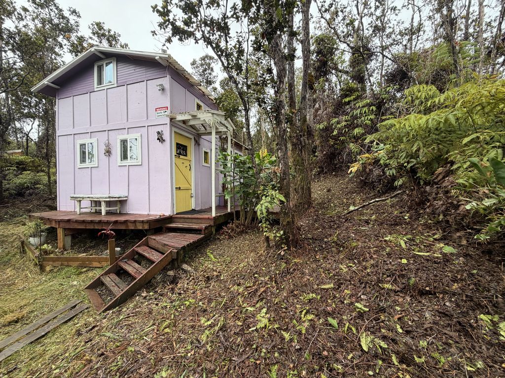 11-3327-a Pa Alii St, Volcano