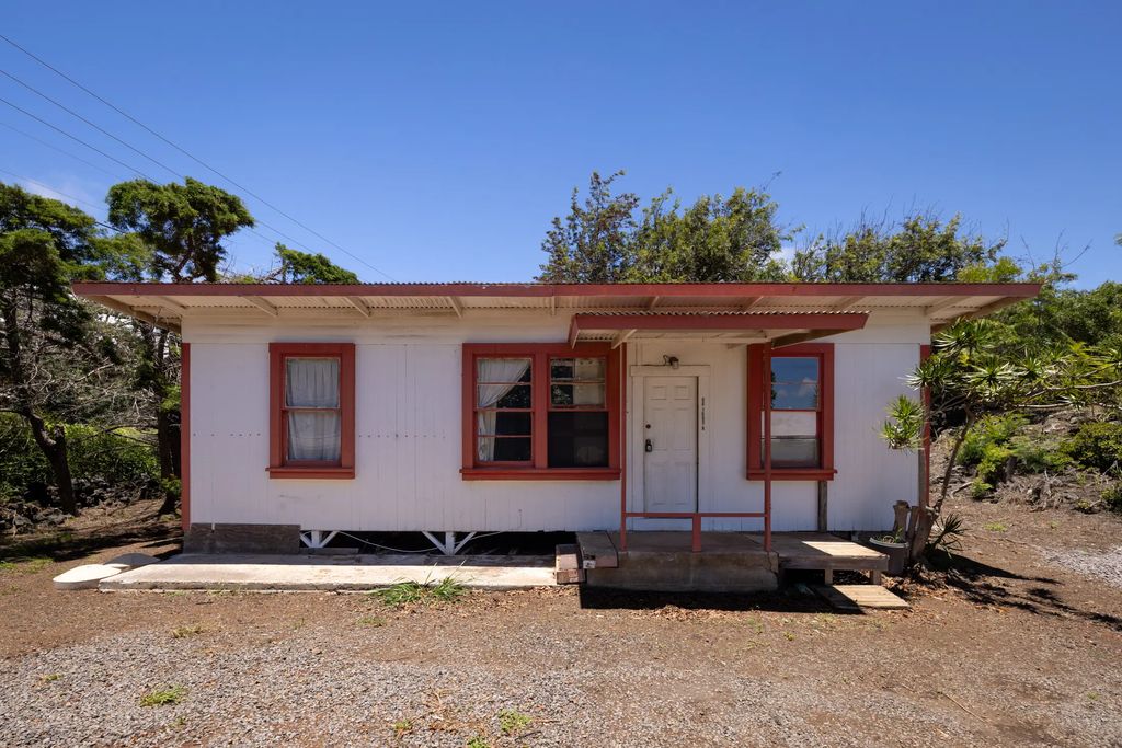 66-1697 Kawaihae Rd, Kamuela