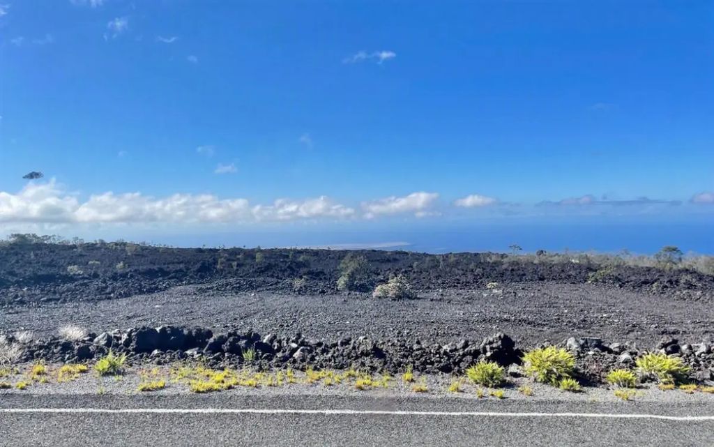 Hukilau Dr, Ocean View