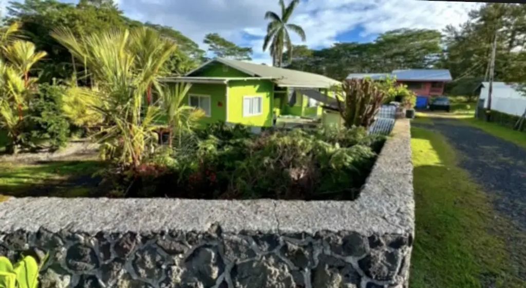 17-4062 Kukui Camp Rd, Mountain View