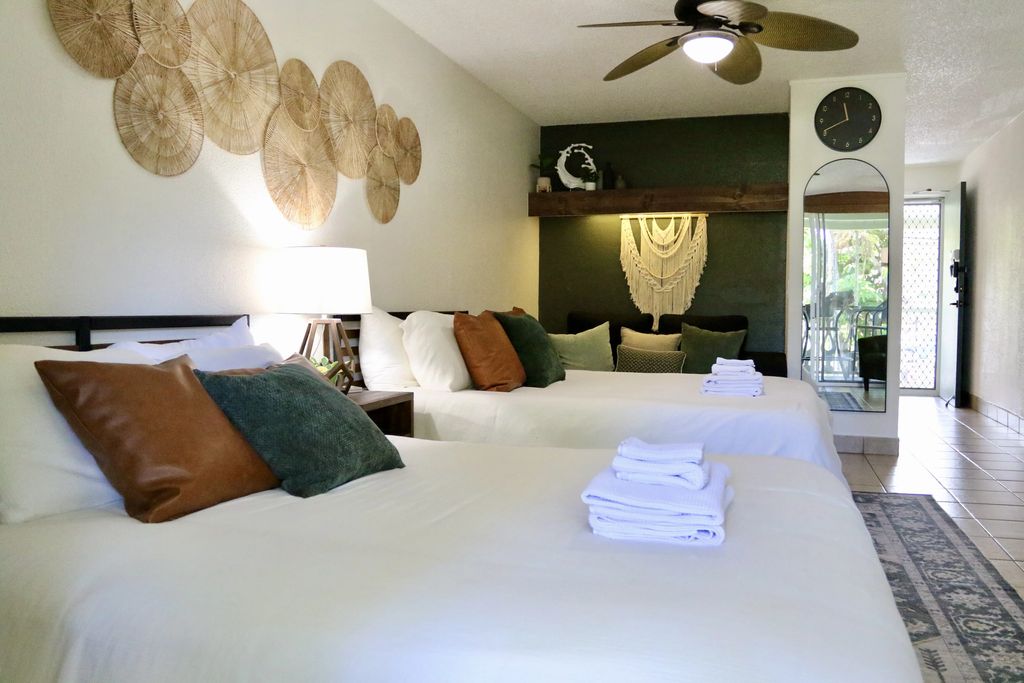 75-5776 Kona Islander Inn 201, Kailua Kona