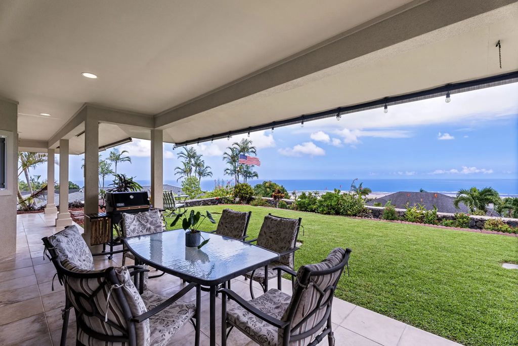 73-1438 Punihaole Pl, Kailua Kona