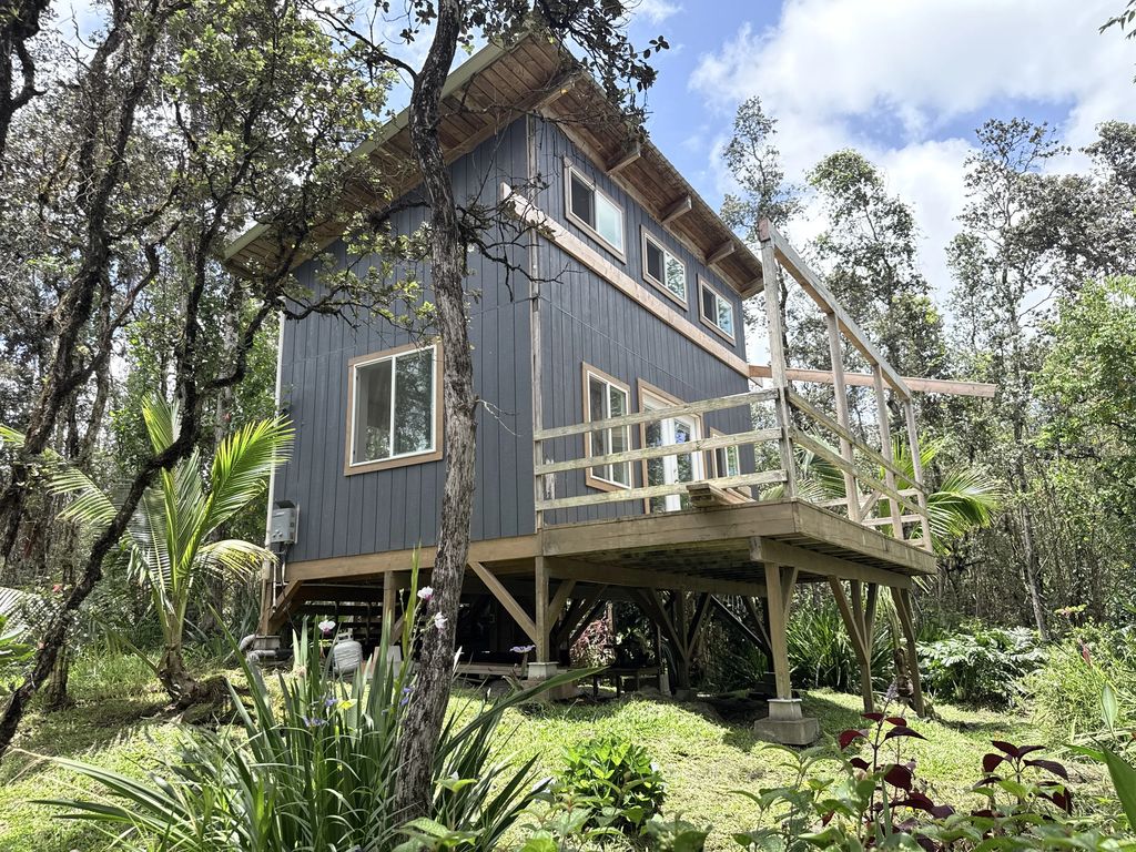 16-1170 Ao Rd, Mountain View