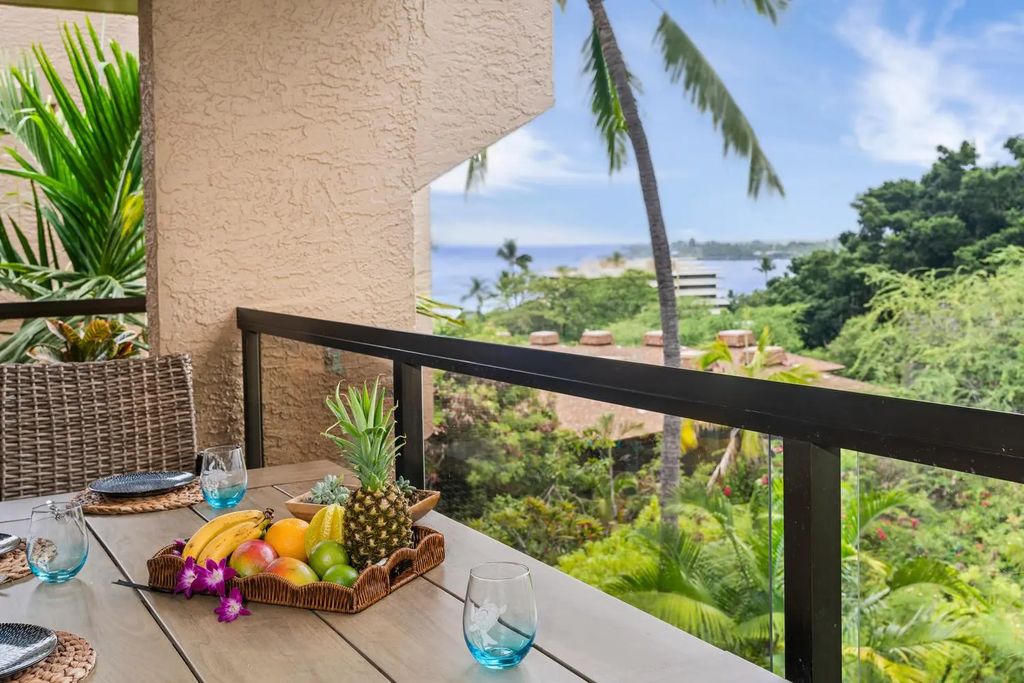 75-5865 Walua Rd C515, Kailua Kona
