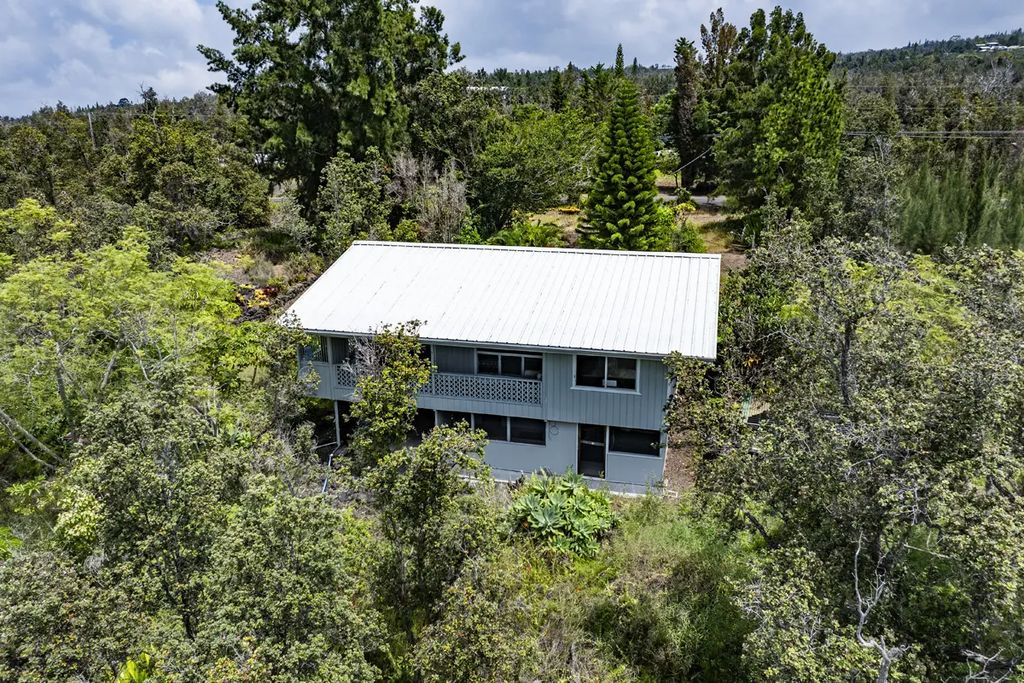 92-1666 Cocoanut Dr, Ocean View