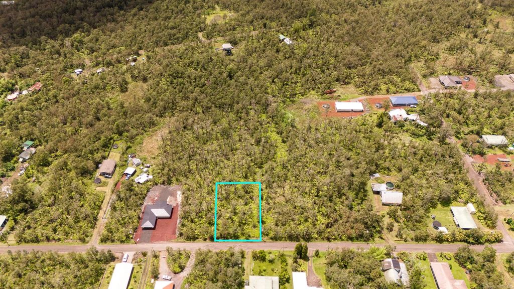 Anuhea St, Volcano