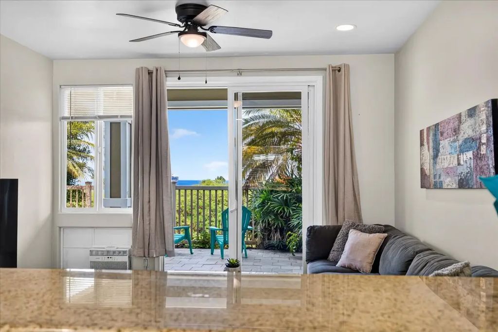 75-6009 Alii Dr M3, Kailua-Kona