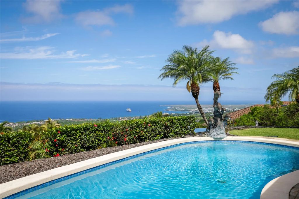 76-832 Kalana Io Pl, Kailua Kona