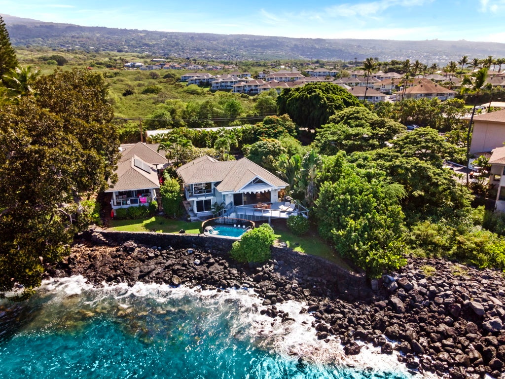 75-5990 Alii Drive, Kailua-Kona