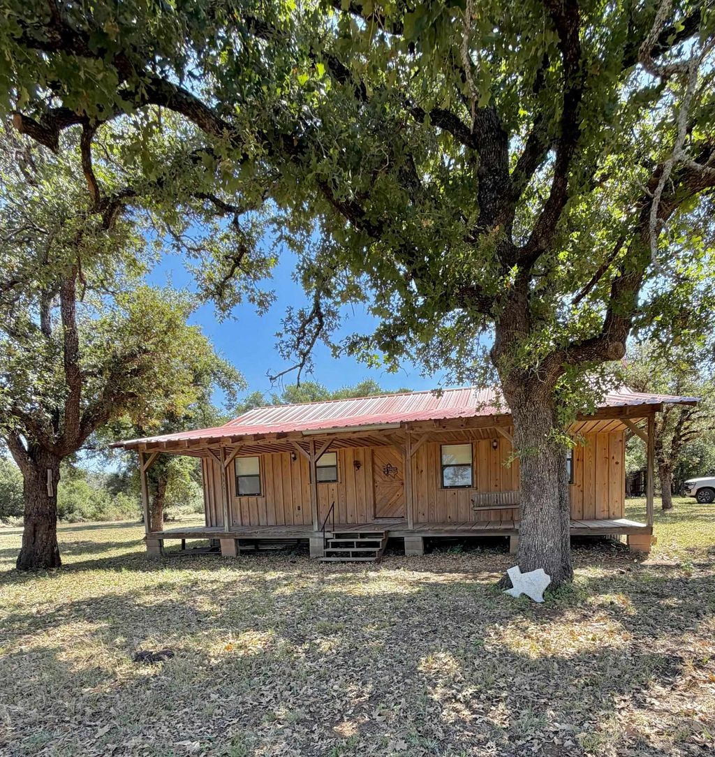 2607 Cr 331, Cherokee