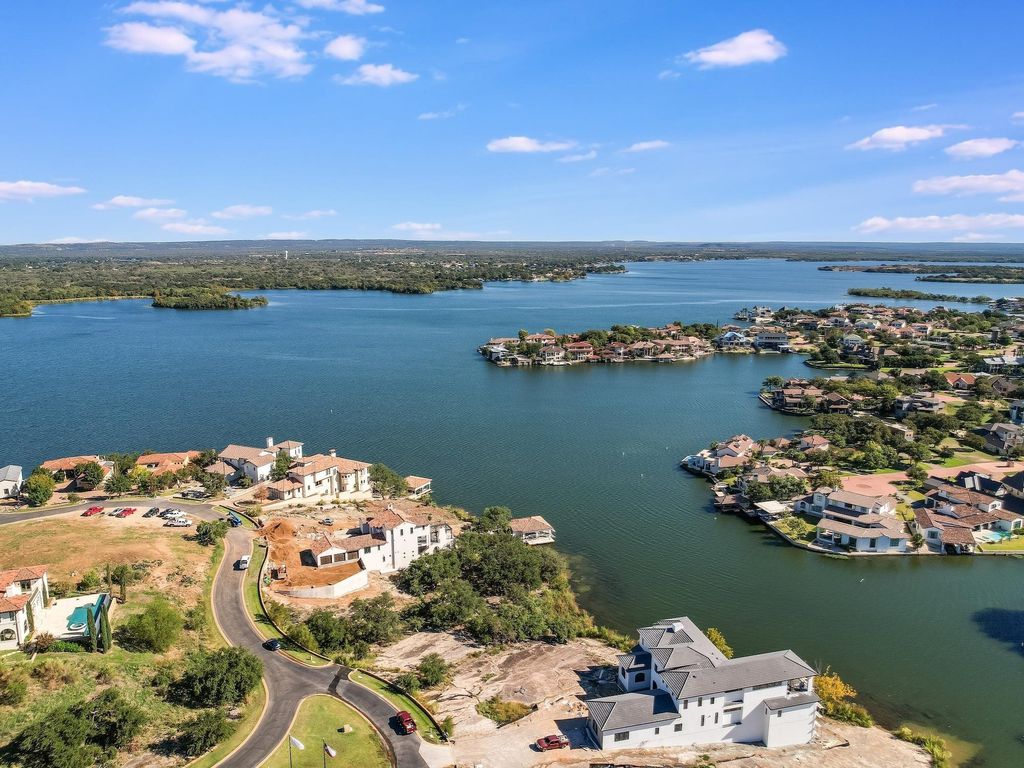 1221 Apache Tears, Horseshoe Bay