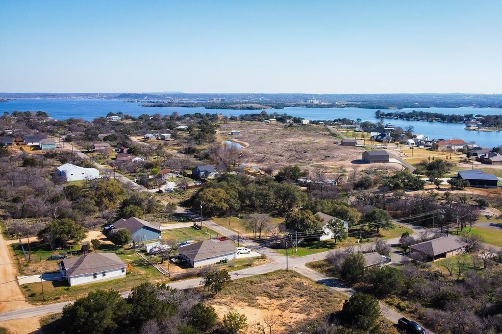 604 S Forest Drive, Granite Shoals