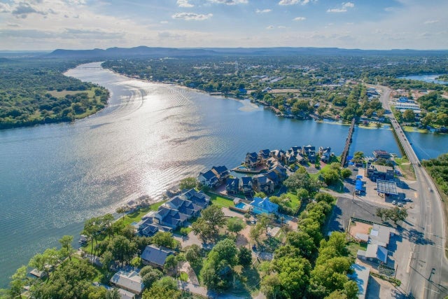 Residential Real Estate for Sale at 129 Bud Lane on Lake LBJ - MLS #172164