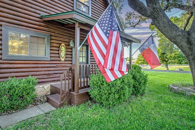 MLS #173852 for Sale at 401 Lake Point Drive, on Lake LBJ in the city of Horseshoe Bay, 78657