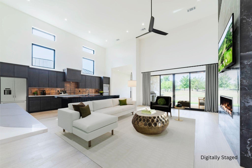 125 Azalea Loop, Horseshoe Bay