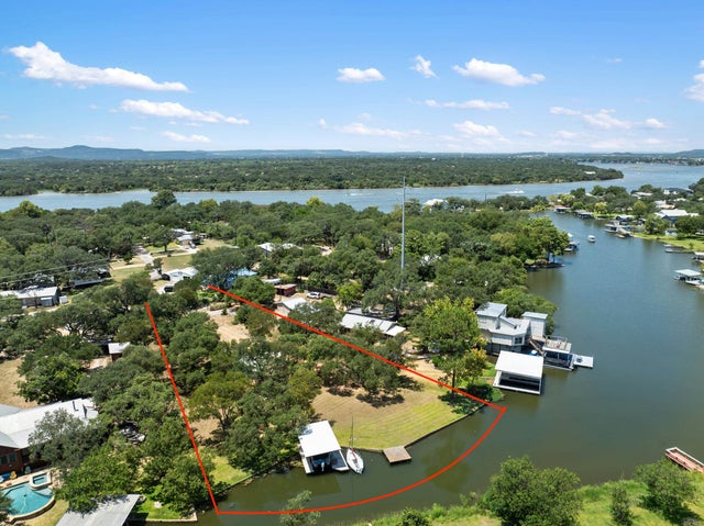 MLS #174729 for Sale at 812 County Road 126, on Lake LBJ in the city of Kingsland, 78639