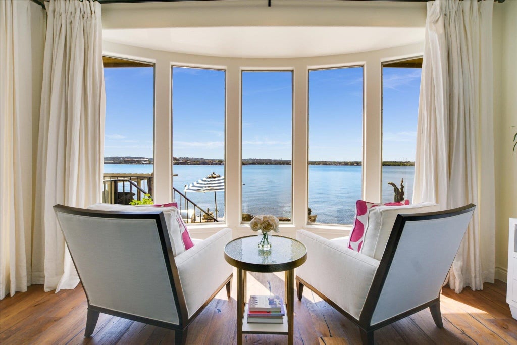 509 Lighthouse Drive, Horseshoe Bay