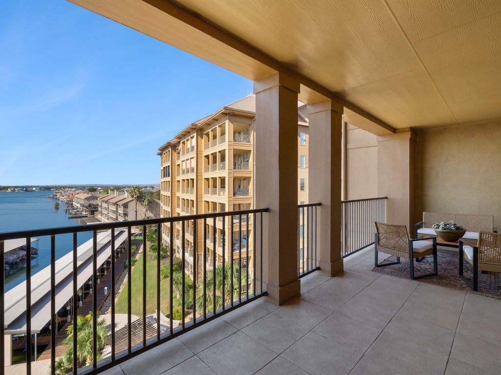 101 West Bank #44, Horseshoe Bay