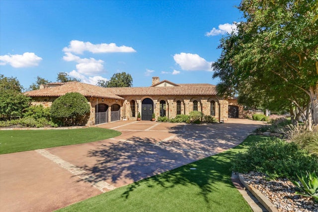 MLS #175611 for Sale at 252 La Serena Loop, on Lake LBJ in the city of Horseshoe Bay, 78657