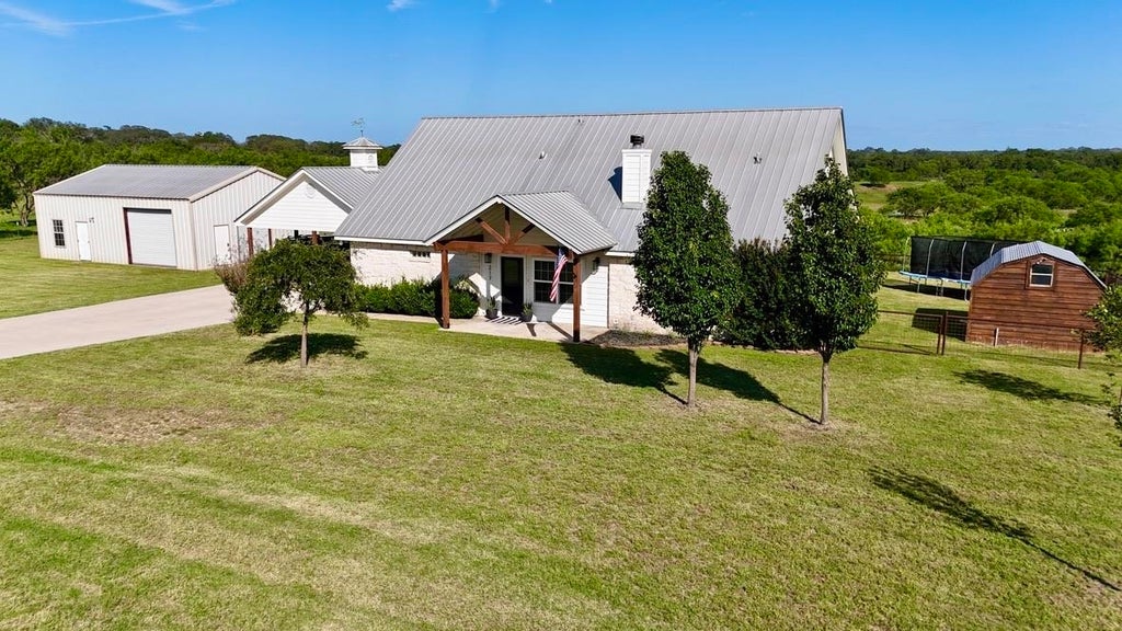 217 Tokim Drive, Marble Falls