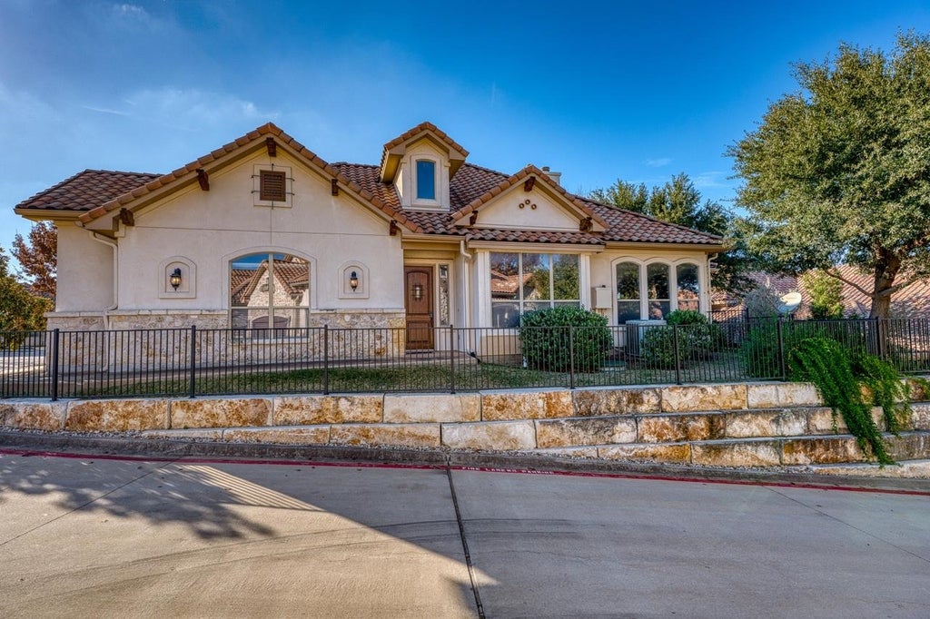 300 Enclave Circle, Horseshoe Bay