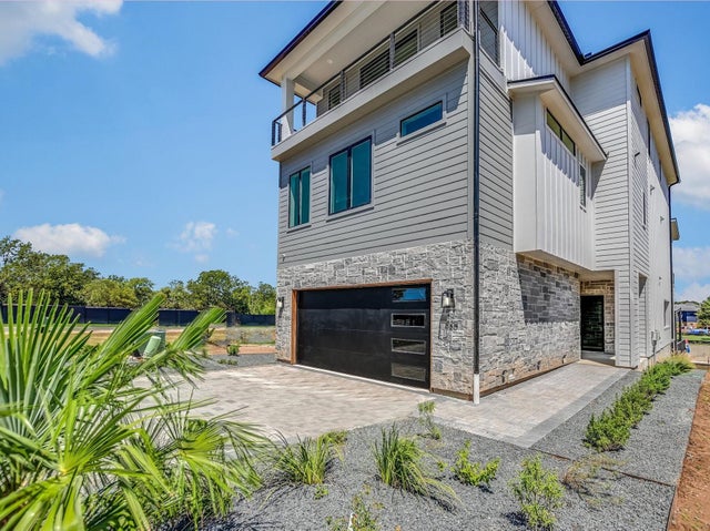 Kingsland Homes for Sale on Lake LBJ in the Zipcode of 78639