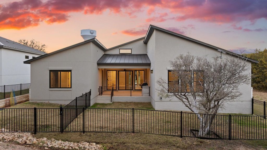 612 Broken Hills, Horseshoe Bay