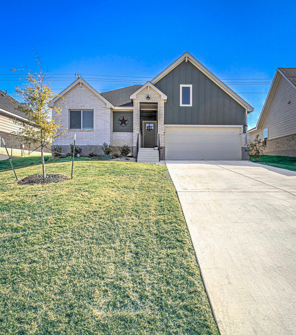 309 Lone Cedar, Marble Falls