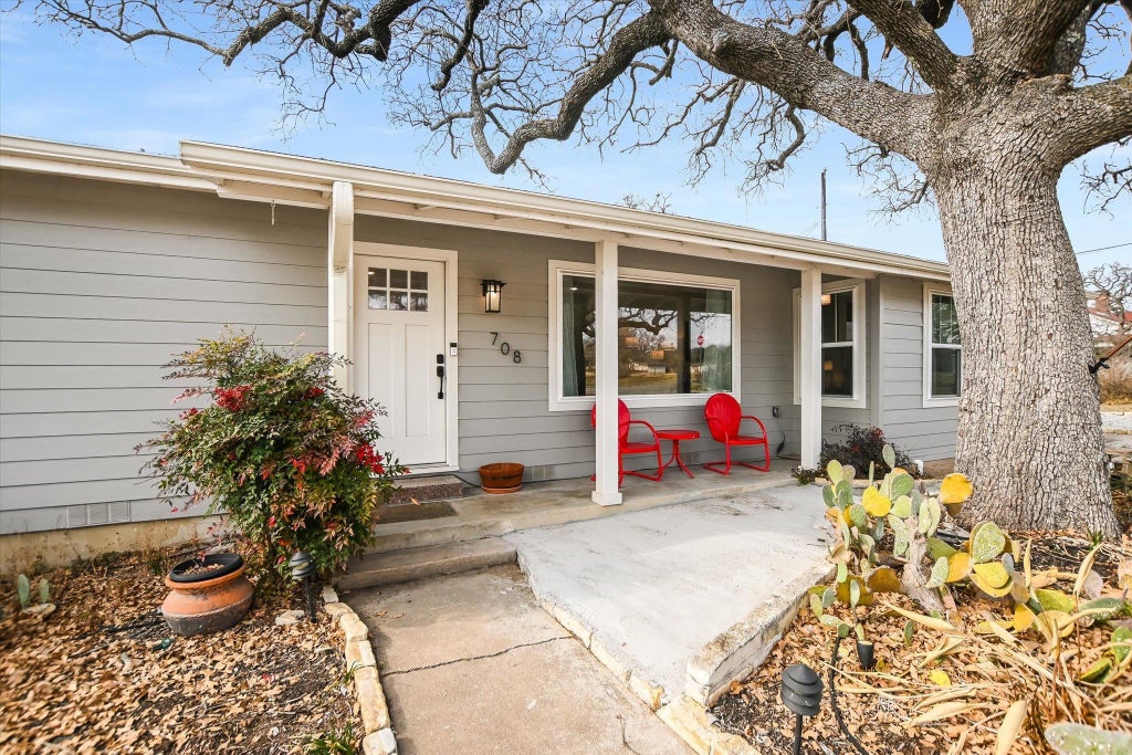 708 Avenue F, Marble Falls