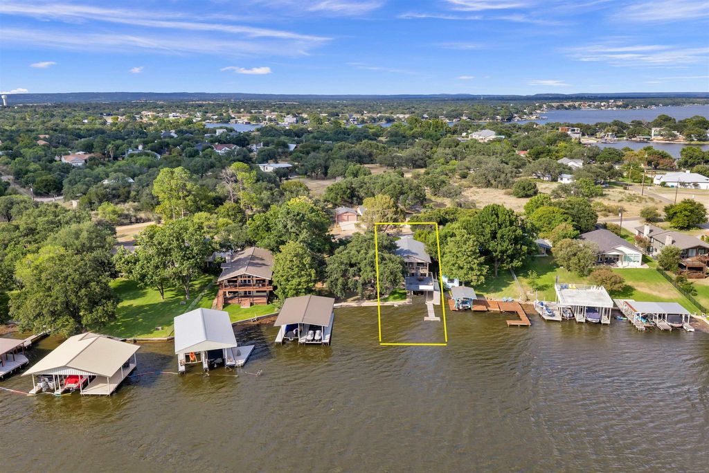 2814 Lakeview Drive, Granite Shoals