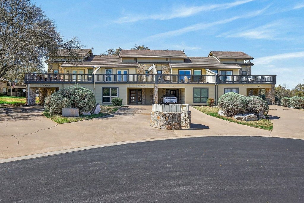 320 Twin Sails, #23, Horseshoe Bay