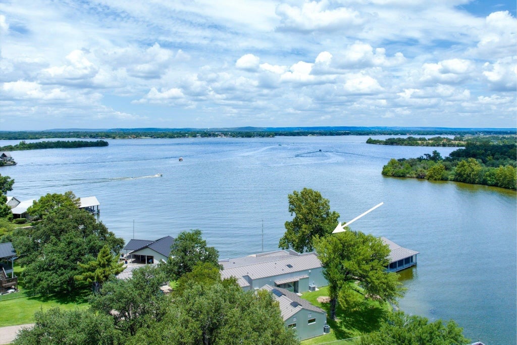 317 Scenic Dr., Horseshoe Bay