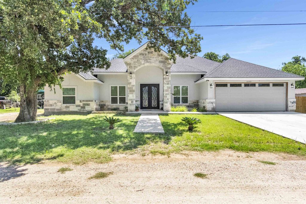1899 Viewcrest, Granite Shoals