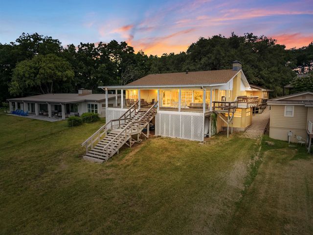 Kingsland Homes for Sale on Lake LBJ in the Zipcode of 78639