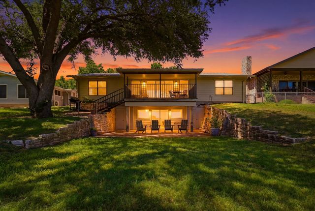 Kingsland Homes for Sale on Lake LBJ in the Zipcode of 78639