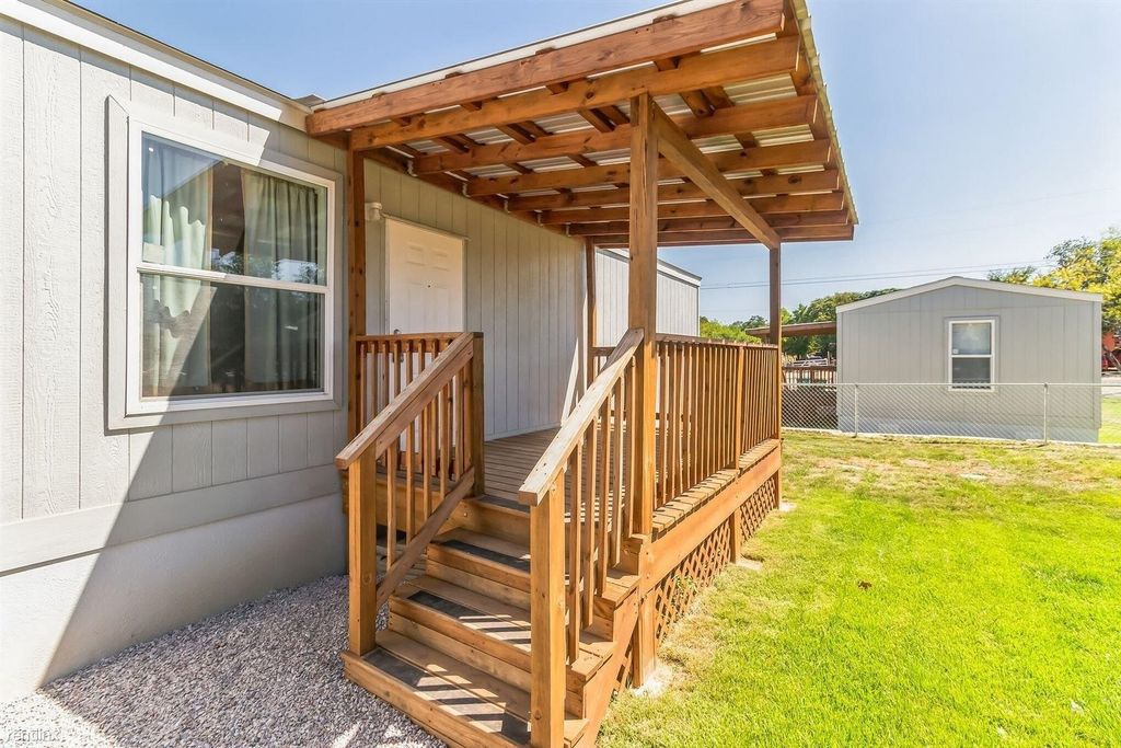 109 E Briar Drive, Granite Shoals