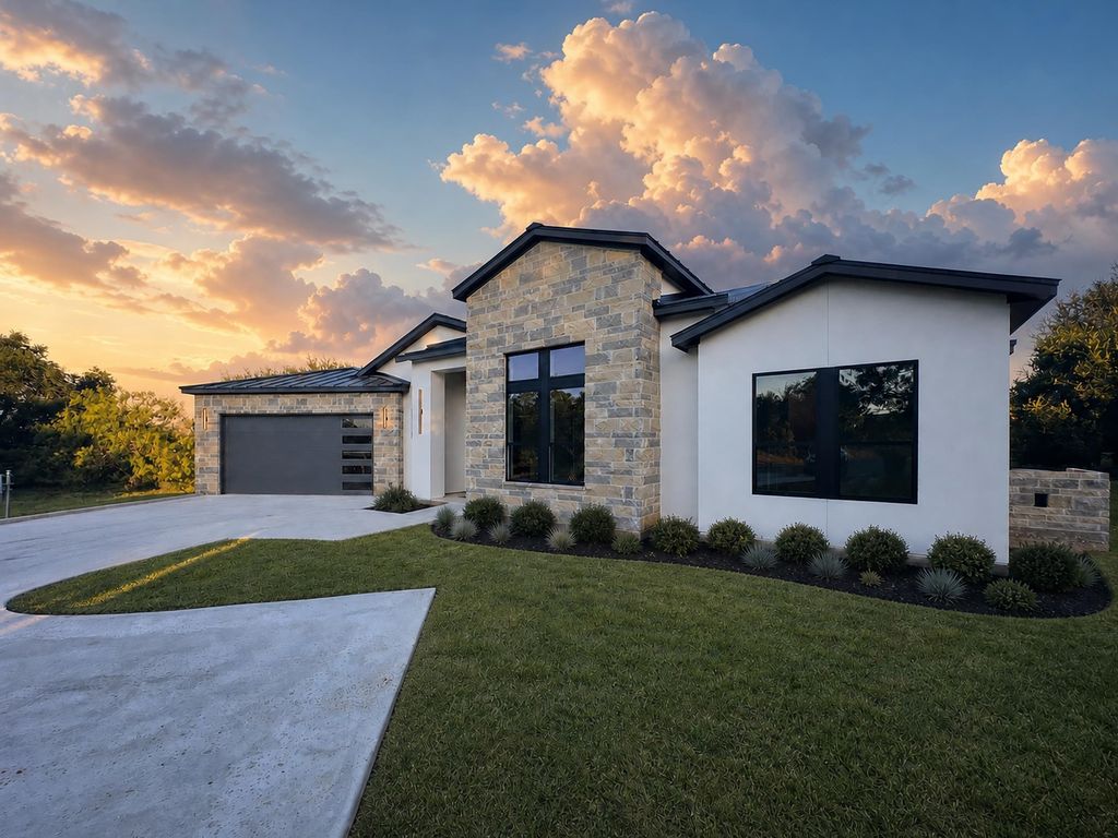 107 Fox Fur Street, Horseshoe Bay