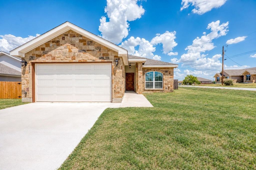 1516 Stonecrest Drive, Granite Shoals