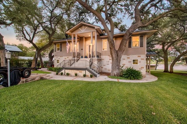 Lake LBJ Homes for Sale located at 229 Elm Lodge Drive, in the city of Kingsland, TX 78639