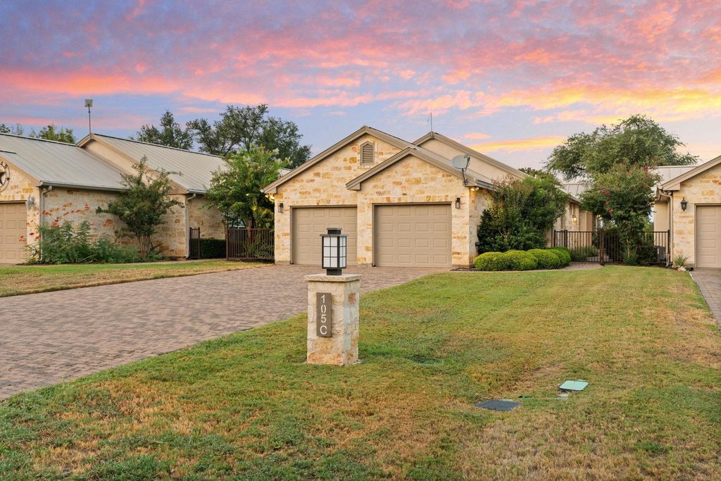 105 Lachite C, Horseshoe Bay