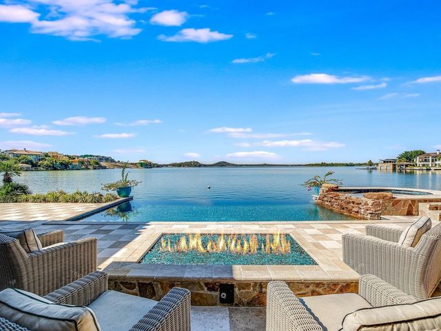 Lake LBJ, 179432, Residential, 82 Applehead Island Dr., Horseshoe Bay, TX, Applehead Islnd, , 78657
