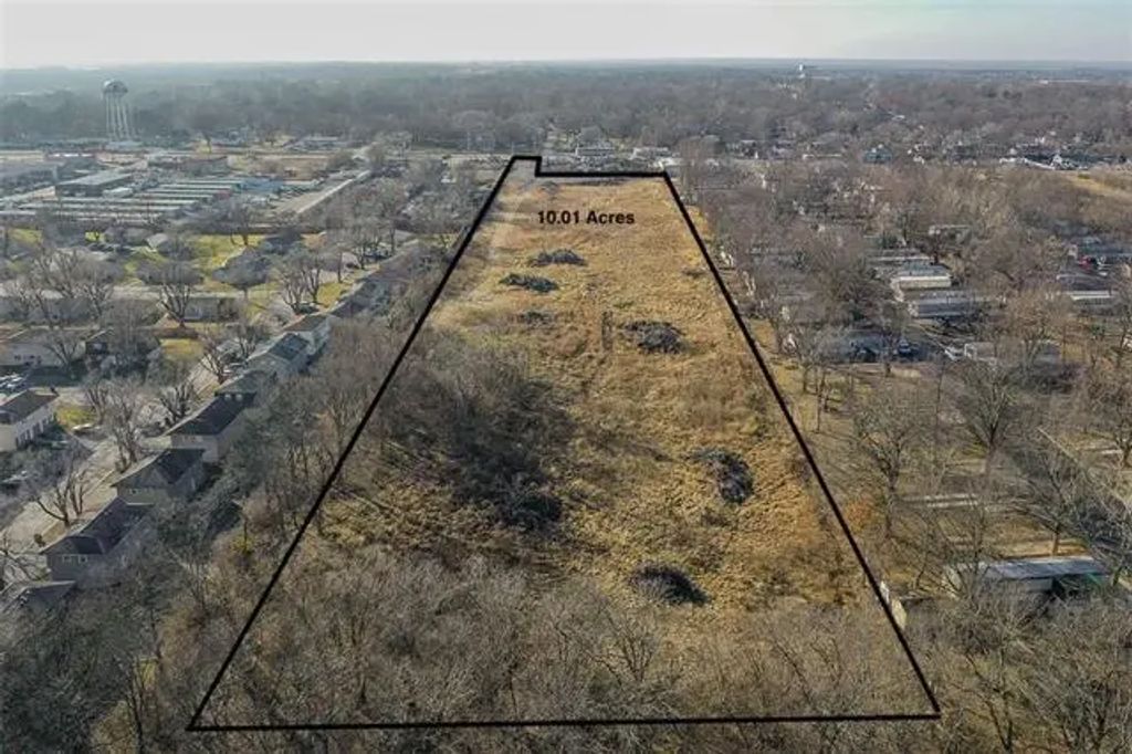 301 N Scott Avenue, Belton