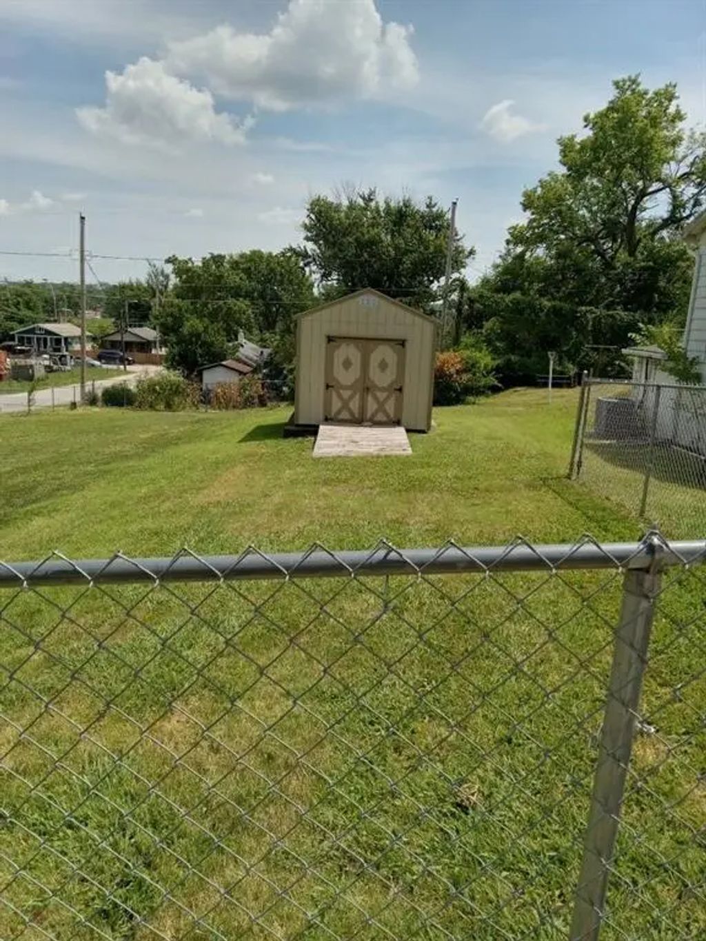 3615 Bellaire Avenue, Kansas City