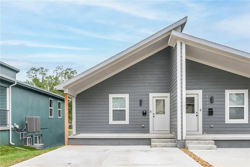4335/4337 Spruce Avenue, Kansas City