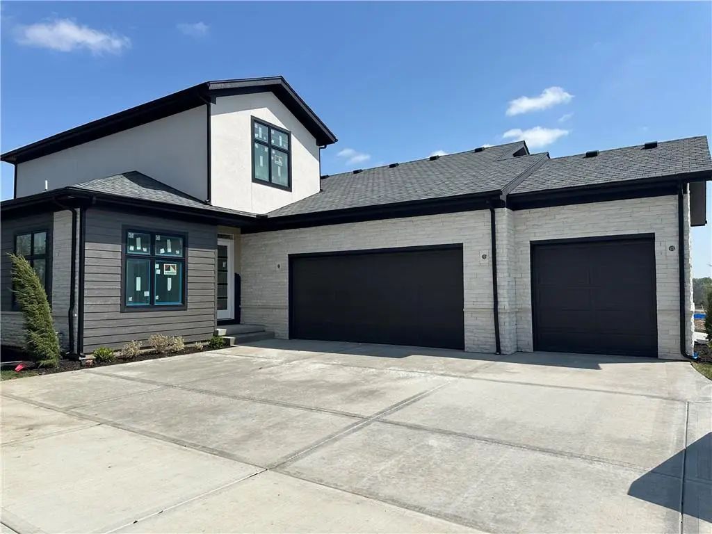 2852 W 133rd Terrace, Leawood