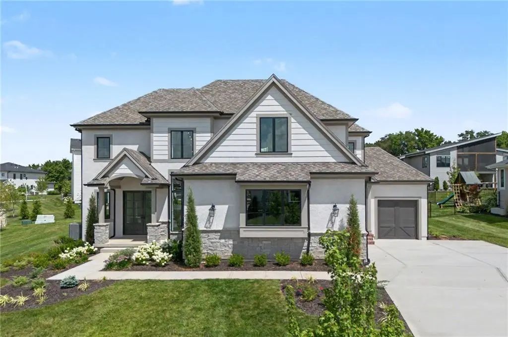 17021 King Street, Overland Park