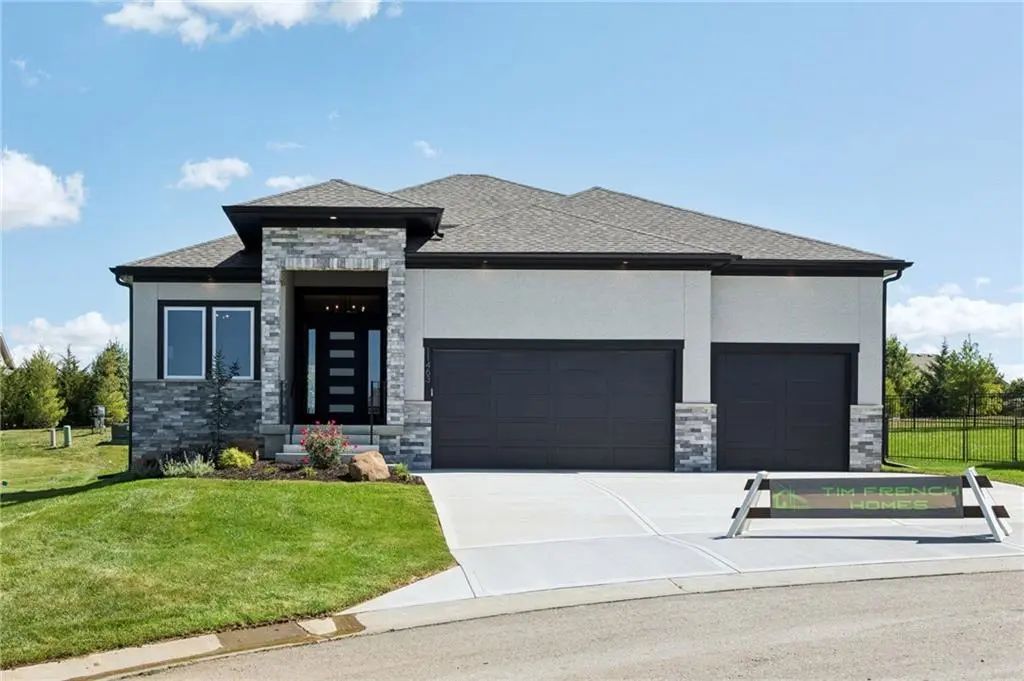 11463 S Aurora Street, Olathe