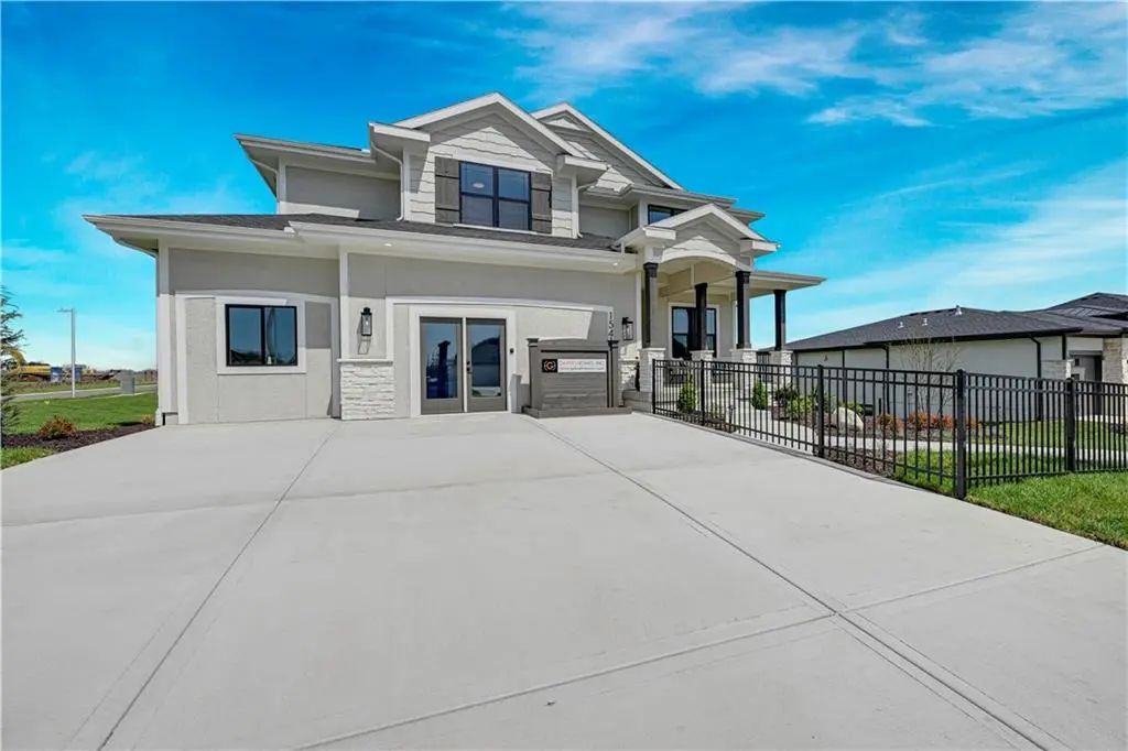 15412 W 161st Terrace, Olathe
