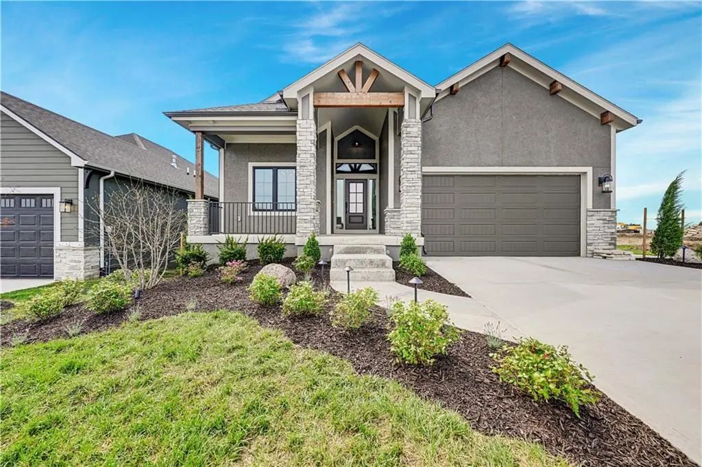 15447 W 161st Street, Olathe