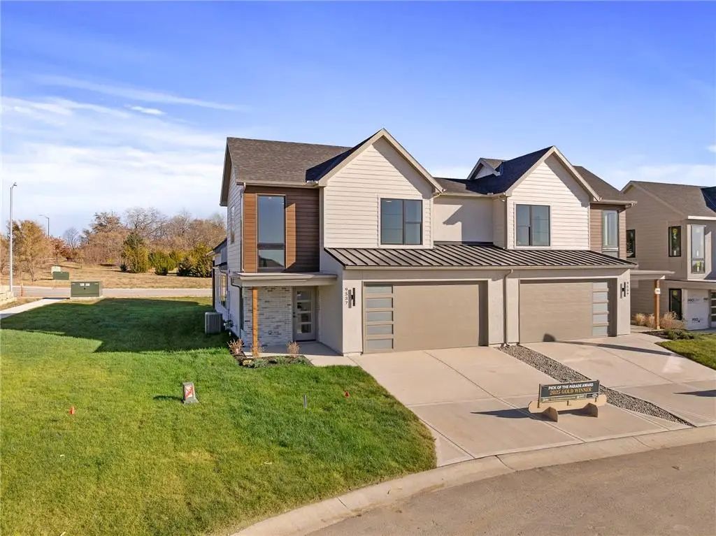 9537 Jupiter Street, Lenexa